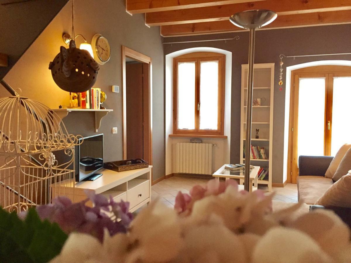 Borgo Caiar Apartment คาปริโน เวโรเนเซ ภายนอก รูปภาพ