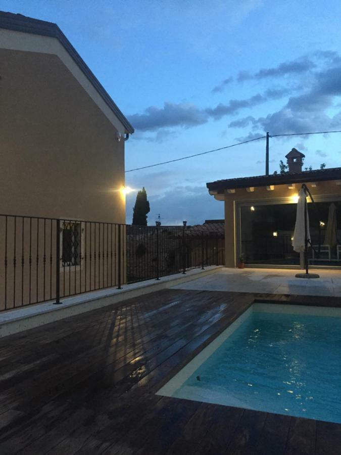 Borgo Caiar Apartment คาปริโน เวโรเนเซ ภายนอก รูปภาพ